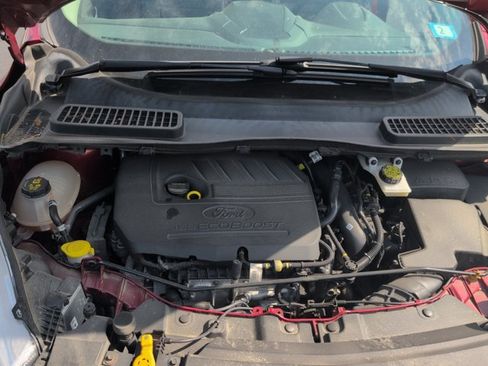Used 2017 Ford Escape Titanium w/ Equipment Group 301A AWD/4WD image 21