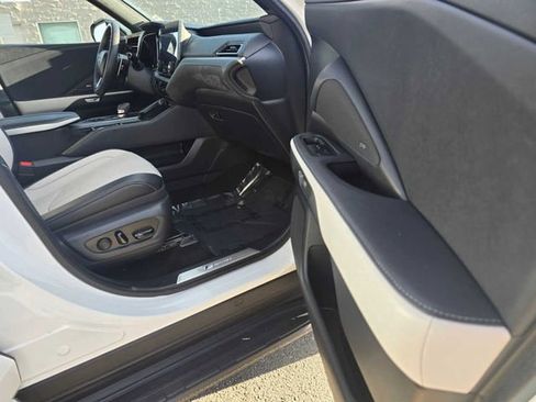 Certified 2025 Lexus TX 500h AWD w/ Technology Package image 10