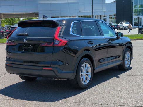 Used 2025 Honda CR-V EX-L image 3