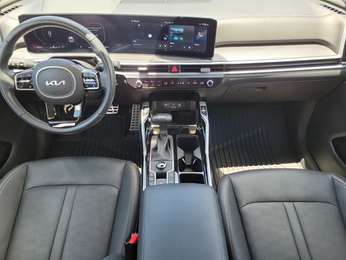 Used 2025 Kia Sorento SX FWD image 15