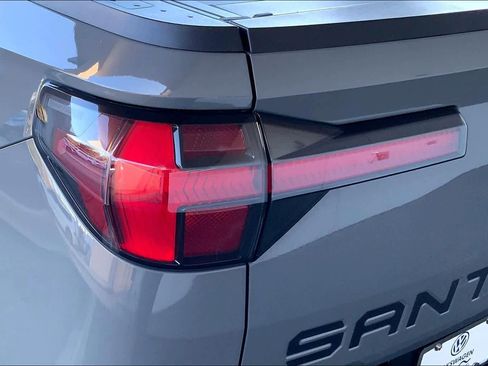 Used 2023 Hyundai Santa Cruz SEL Premium image 29