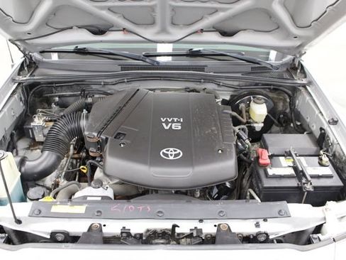 Used 2005 Toyota Tacoma 4x4 Double Cab image 49