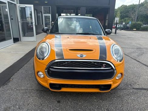 Used 2014 MINI Cooper S FWD image 2