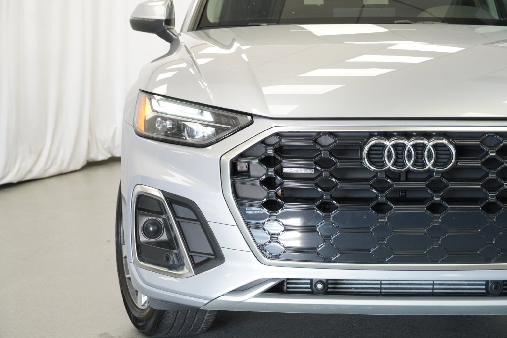 Used 2023 Audi Q5 2.0T Premium w/ Convenience Package AWD/4WD image 36