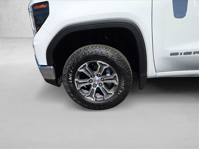 New 2026 GMC Sierra 1500 SLE w/ X31 Off-Road Package AWD/4WD image 10