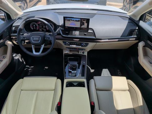 Certified 2023 Audi Q5 2.0T Premium Plus w/ Premium Plus Package AWD/4WD image 29