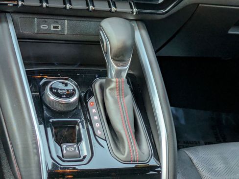 Used 2023 Chevrolet Colorado Z71 w/ Z71 Convenience Package 2 image 20