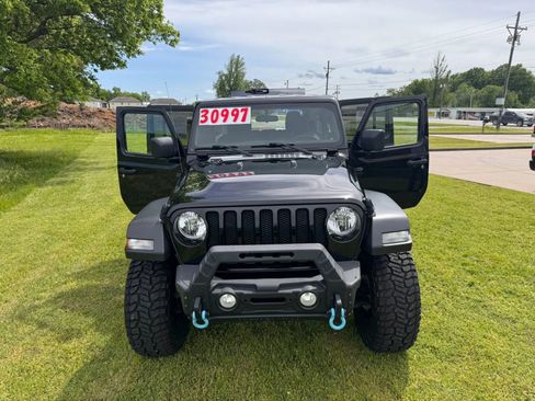Used 2022 Jeep Wrangler Unlimited Sport AWD/4WD image 10