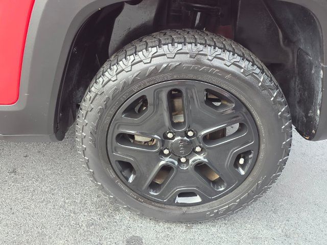 Used 2018 Jeep Renegade Sport w/ Power & Air Group AWD/4WD image 13