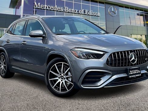Used 2025 Mercedes-Benz GLA 35 AMG 4MATIC image 1