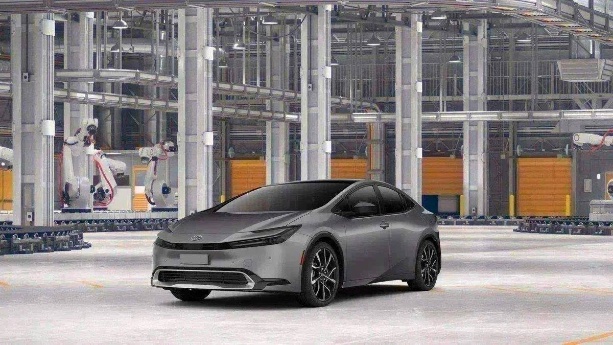 New 2027 Toyota Prius Plug-In Hybrid FWD image 45
