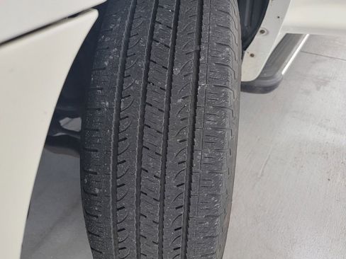 Used 2014 Toyota 4Runner Limited image 12