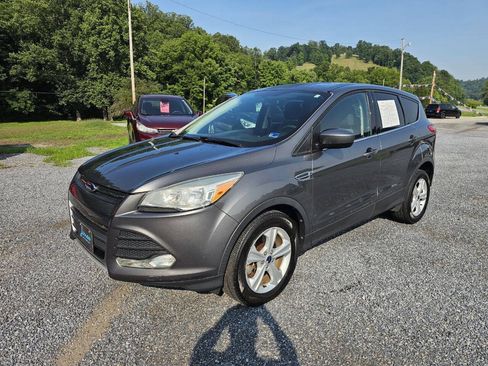 Used 2014 Ford Escape SE AWD/4WD image 2