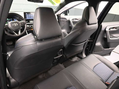 Used 2020 Toyota RAV4 XSE image 21