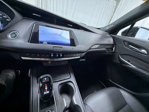 Used 2020 Cadillac XT4 Sport w/ Driver Awareness Package AWD/4WD image 20