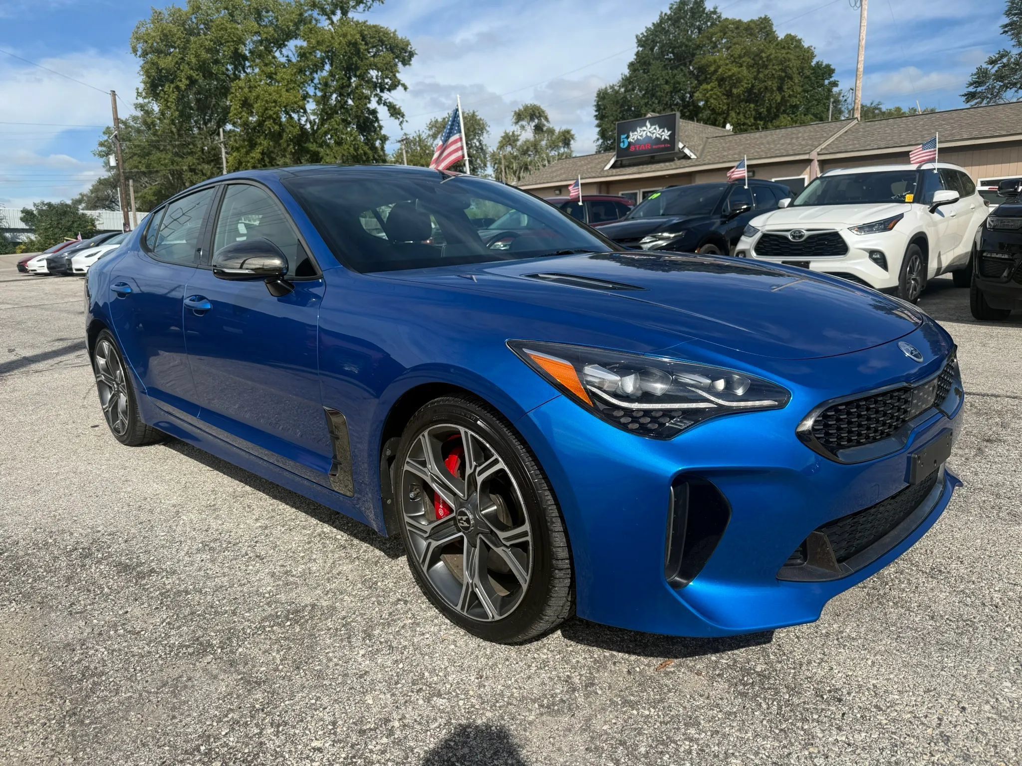 Used 2018 Kia Stinger GT2 AWD/4WD image 1