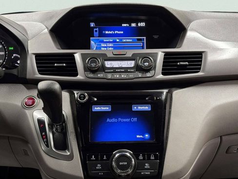 Used 2016 Honda Odyssey SE image 23