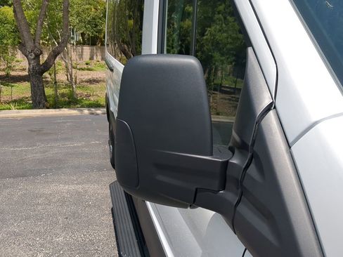 New 2025 Ford Transit 350 XL image 12