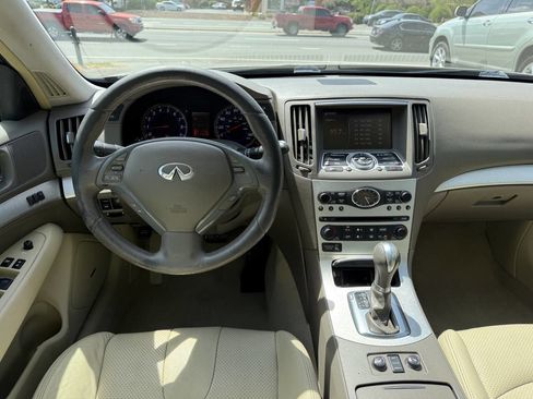 Used 2009 INFINITI G37 x Sedan w/ Premium Pkg image 17