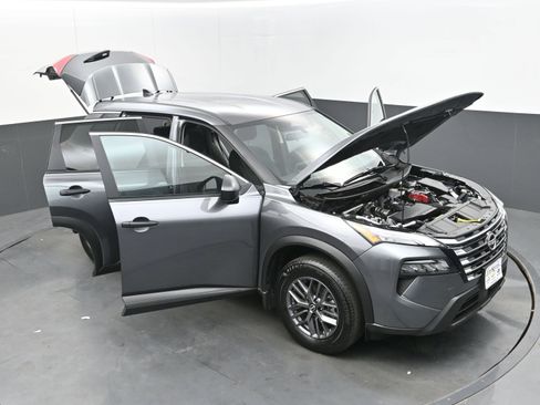 Certified 2025 Nissan Rogue S image 37