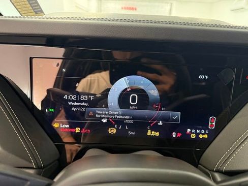 New 2026 GMC Yukon Elevation w/ LPO, Elevation Black Package RWD image 16