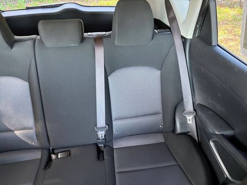 Used 2025 Kia Soul LX w/ LX Technology Package FWD image 36