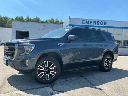 Used 2021 GMC Yukon AT4 w/ Technology Package AWD/4WD image 4