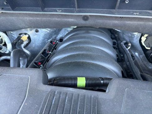 Used 2019 Chevrolet Silverado 1500 LT w/ All-Star Edition AWD/4WD image 40