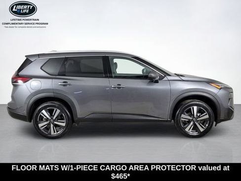 Used 2026 Nissan Rogue SL AWD/4WD image 2