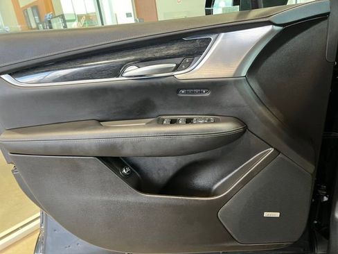 Certified 2023 Cadillac XT5 Premium Luxury w/ Technology Package AWD/4WD image 16