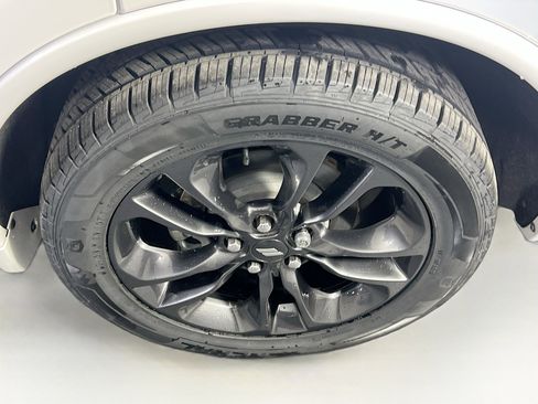 Used 2022 Dodge Durango R/T w/ Blacktop Package image 33