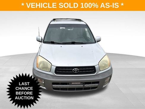 Used 2001 Toyota RAV4 2WD w/ "L" Pkg image 10