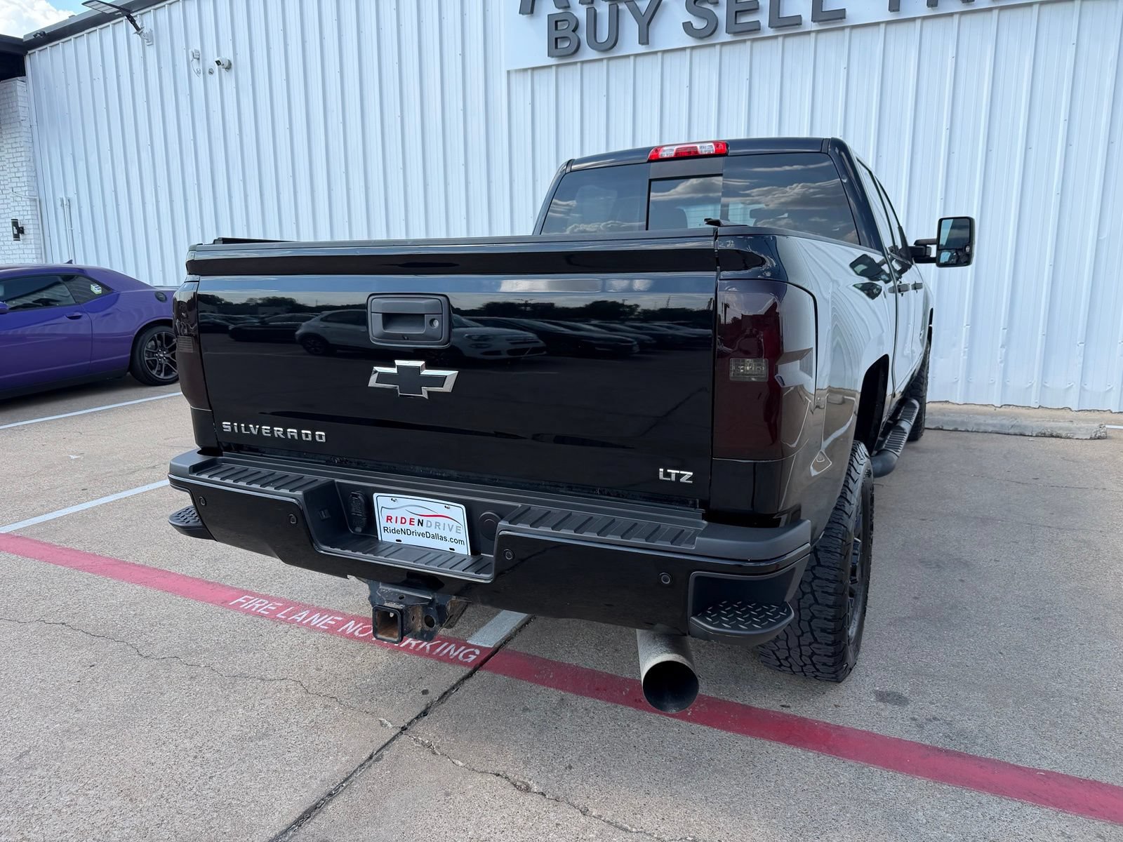 Used 2018 Chevrolet Silverado 2500 LTZ w/ Duramax Plus Package AWD/4WD image 6