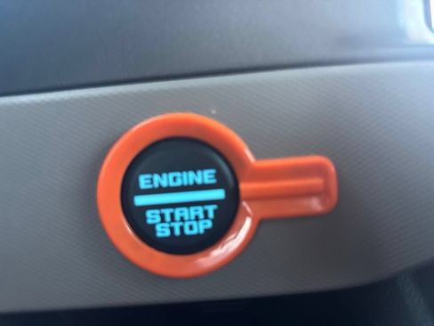 Used 2024 Ford Bronco Wildtrak AWD/4WD image 30