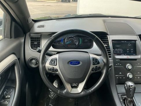 Used 2013 Ford Taurus SEL FWD image 15