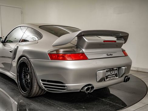 Used 2001 Porsche 911 Turbo AWD/4WD image 25