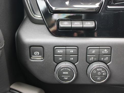 New 2026 Chevrolet Silverado 1500 ZR2 AWD/4WD image 39