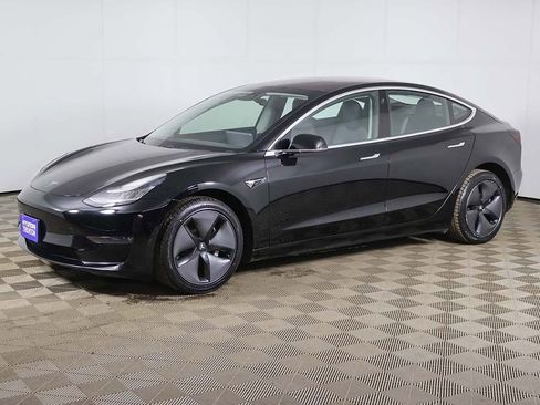 Used 2018 Tesla Model 3 Performance image 10