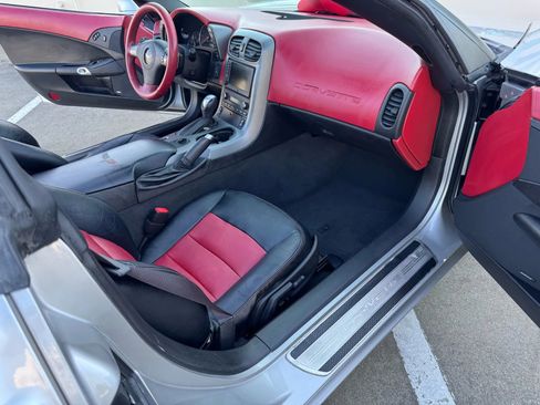 Used 2007 Chevrolet Corvette Coupe w/ Preferred Equipment Group image 63