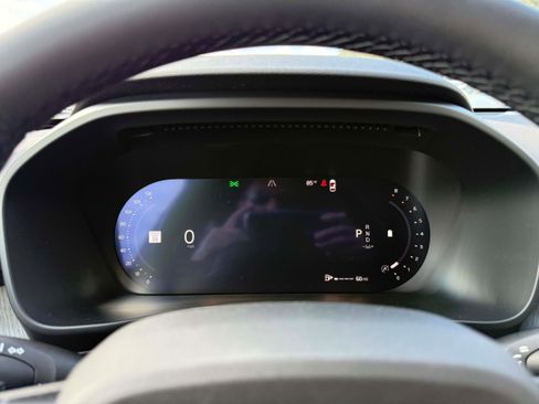 New 2026 Volvo XC40 B5 Plus w/ Protection Package Premier image 21