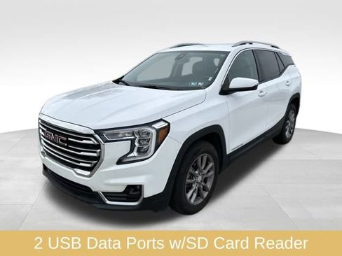 Used 2023 GMC Terrain SLT image 3