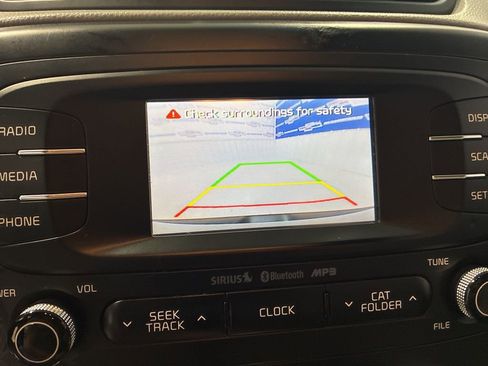 Used 2016 Kia Soul w/ Convenience Package image 26