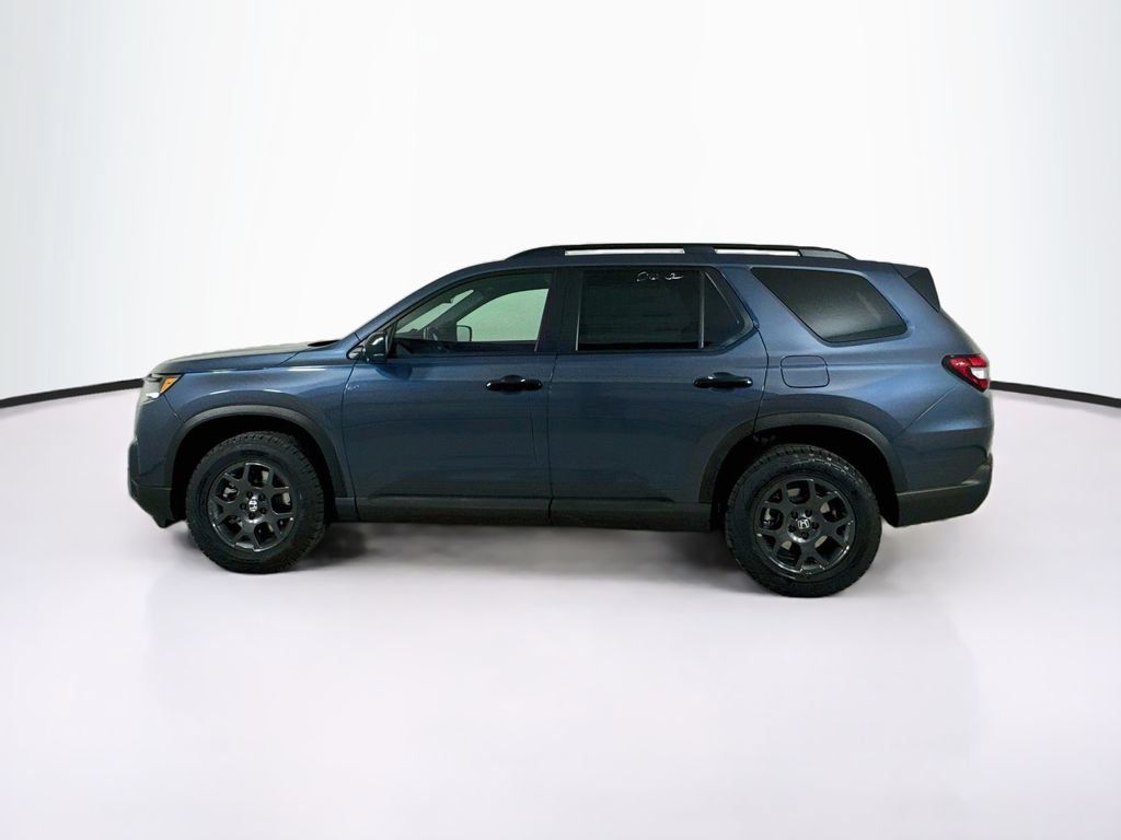 New 2026 Honda Pilot TrailSport image 4