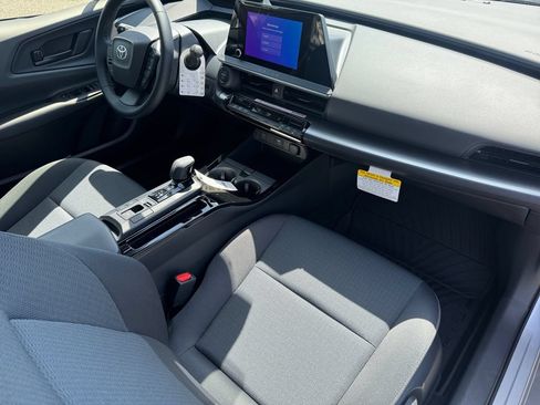 New 2026 Toyota Prius LE FWD image 16