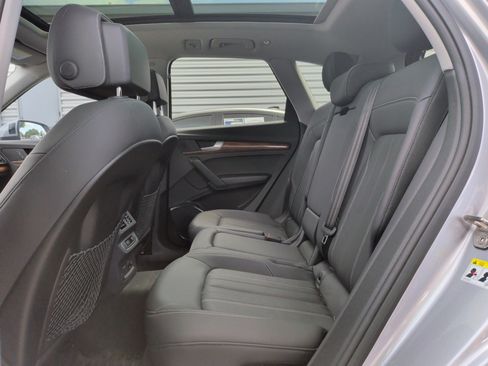 Certified 2023 Audi Q5 2.0T Premium w/ Convenience Package AWD/4WD image 29
