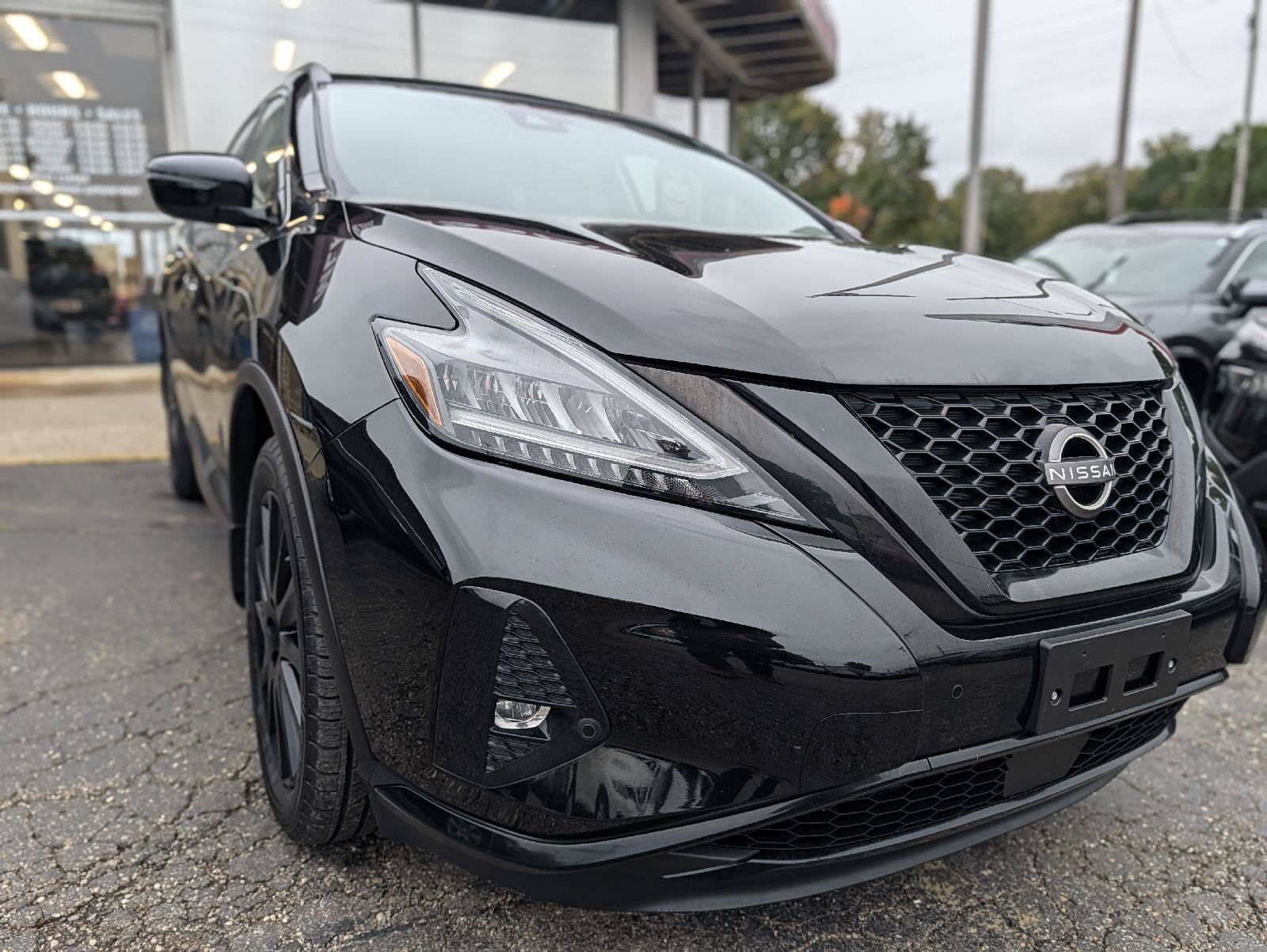 Used 2024 Nissan Murano SV w/ SV Midnight Edition Package AWD/4WD image 16