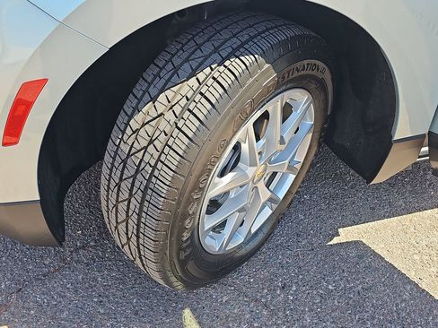 Used 2022 Chevrolet Equinox LT FWD image 30