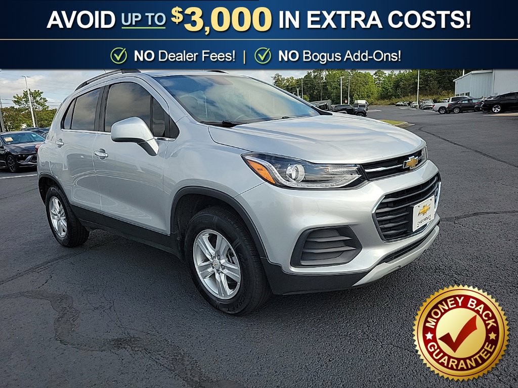 Used 2019 Chevrolet Trax LT w/ LT Convenience Package AWD/4WD image 4