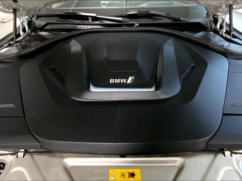 Used 2023 BMW i4 eDrive35 image 31