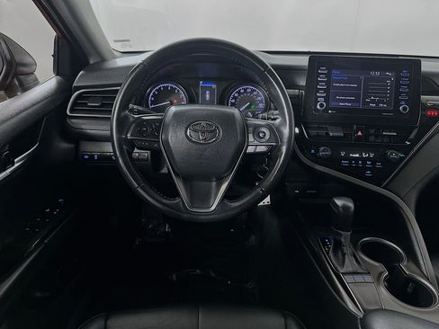 Used 2023 Toyota Camry SE image 20